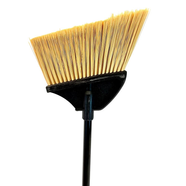 BROOM MAXIPLUS ANGLE FLAGGED NAT/BLK